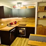 Cozy Retreat - Completely Renovated In A Perfect Location קראנס-מונטנה